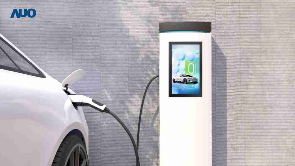 友達〝EVSE車用充電樁解決方案〞專為電動汽車充電樁設計，，，，具有高亮度、、克服戶外艱難環境的耐溫、、耐紫外線等特性，，，，並搭載散熱性及擴充性強的高效能工業電腦，，，可實現人機互動訴求，，，，如資訊顯示、、支付等應用